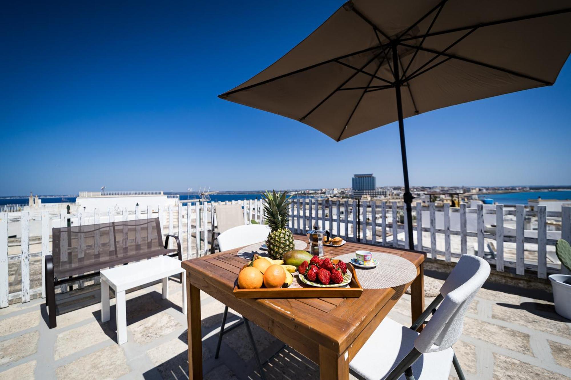 Corte De Maio - Exclusive Terrace - By Click Salento Gallipoli Εξωτερικό φωτογραφία
